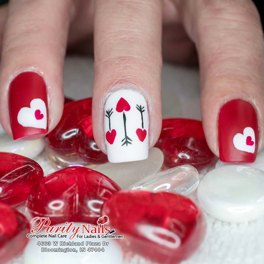 nail salon 47404