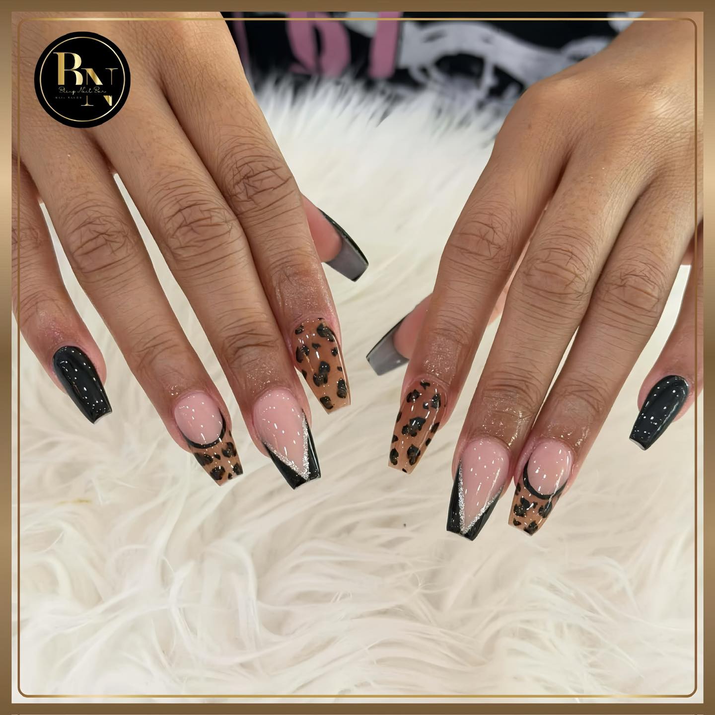 Bling Nail Bar 261225 (2)