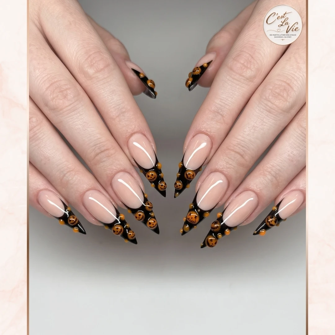 C'EST LA VIE NAILS LLC