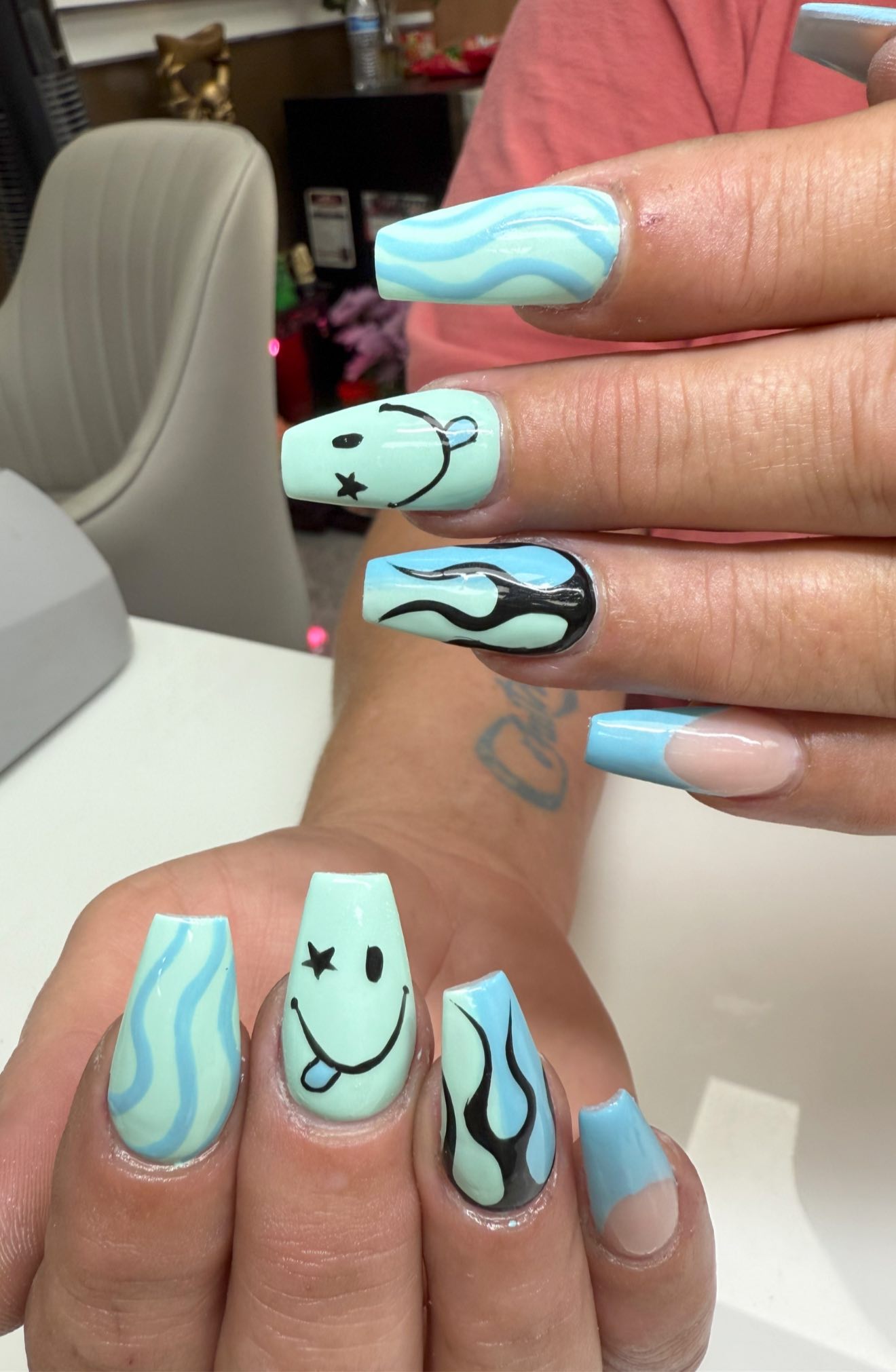 536270029_741941575494982_6240981305386561077_n