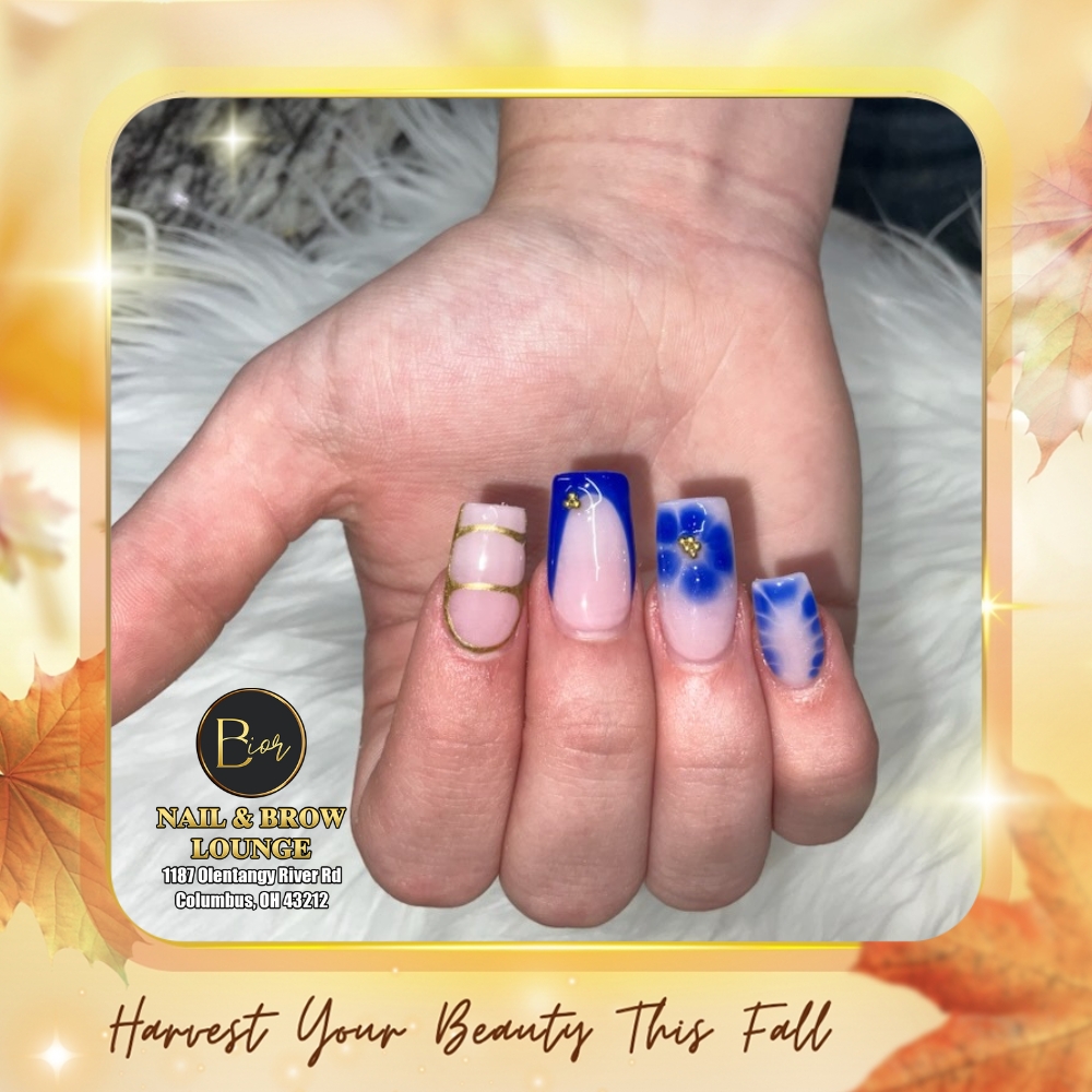 Bior Nail &amp; Brows Lounge