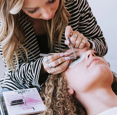 Queen Lashes Brows in Mill Creek, WA 98012 | Eyelash Extensions