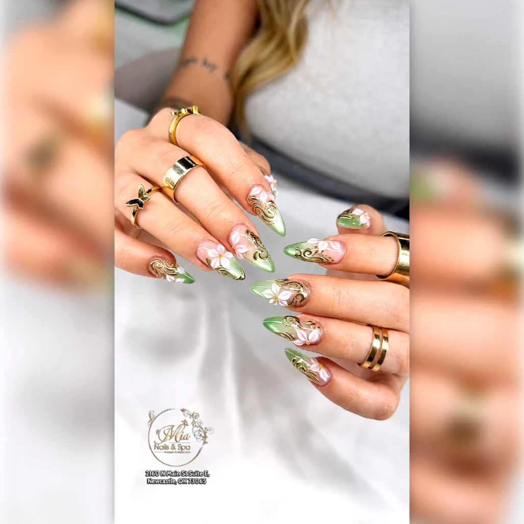 Mia Nails & Spa