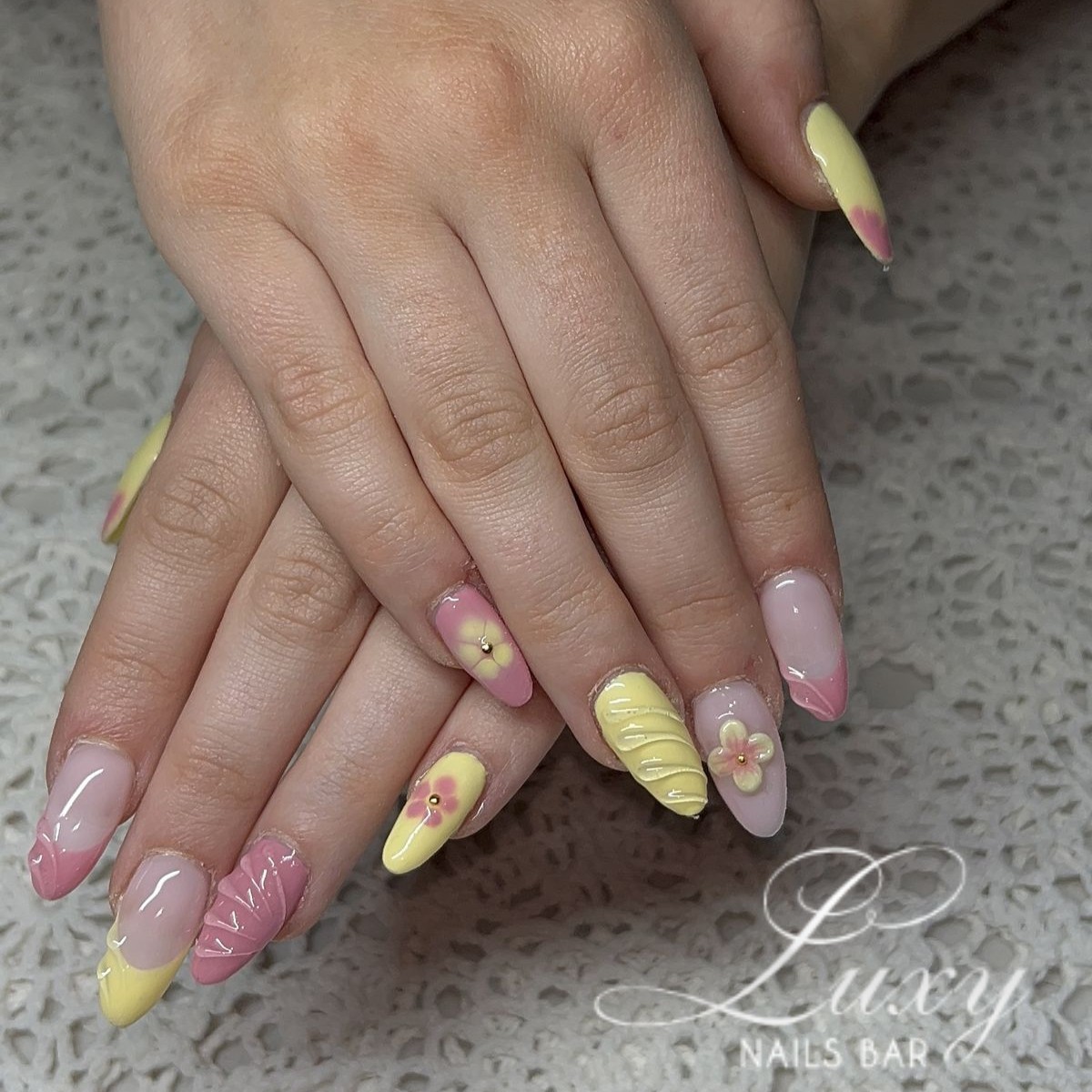 Luxy Nails Bar 090626 (3)