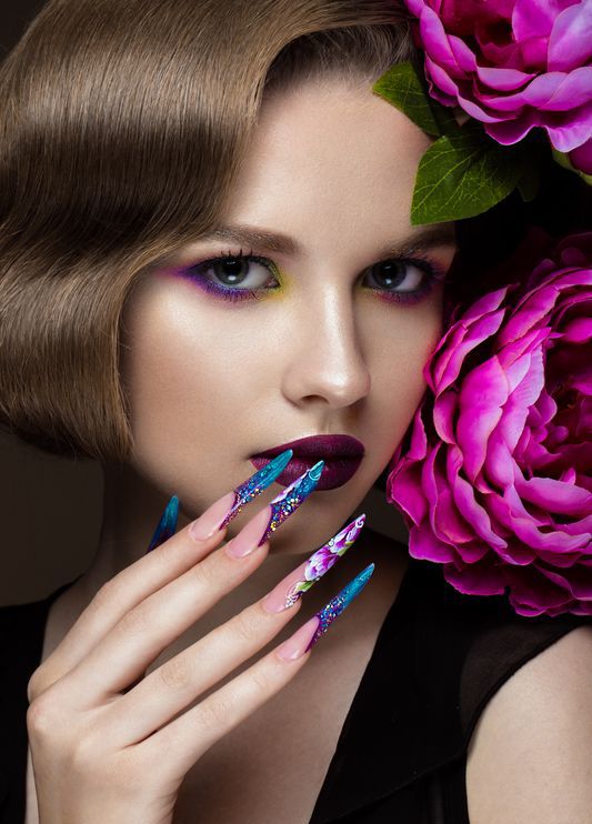  Nails & More 