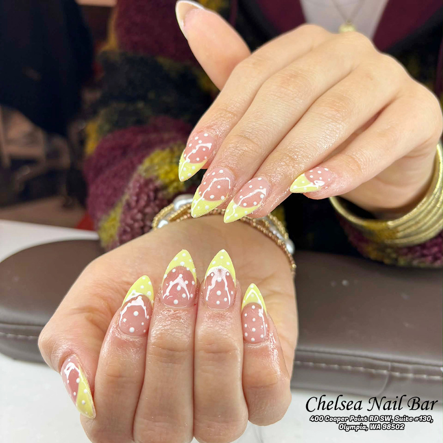 CHELSEA NAIL BAR 290426 (4)