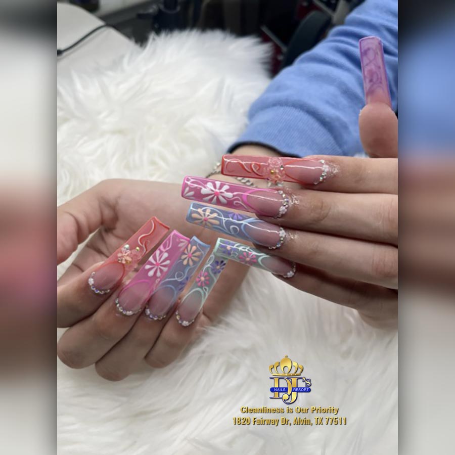 DJs-NAILS-RESORT-in-Alvin-TX-77511