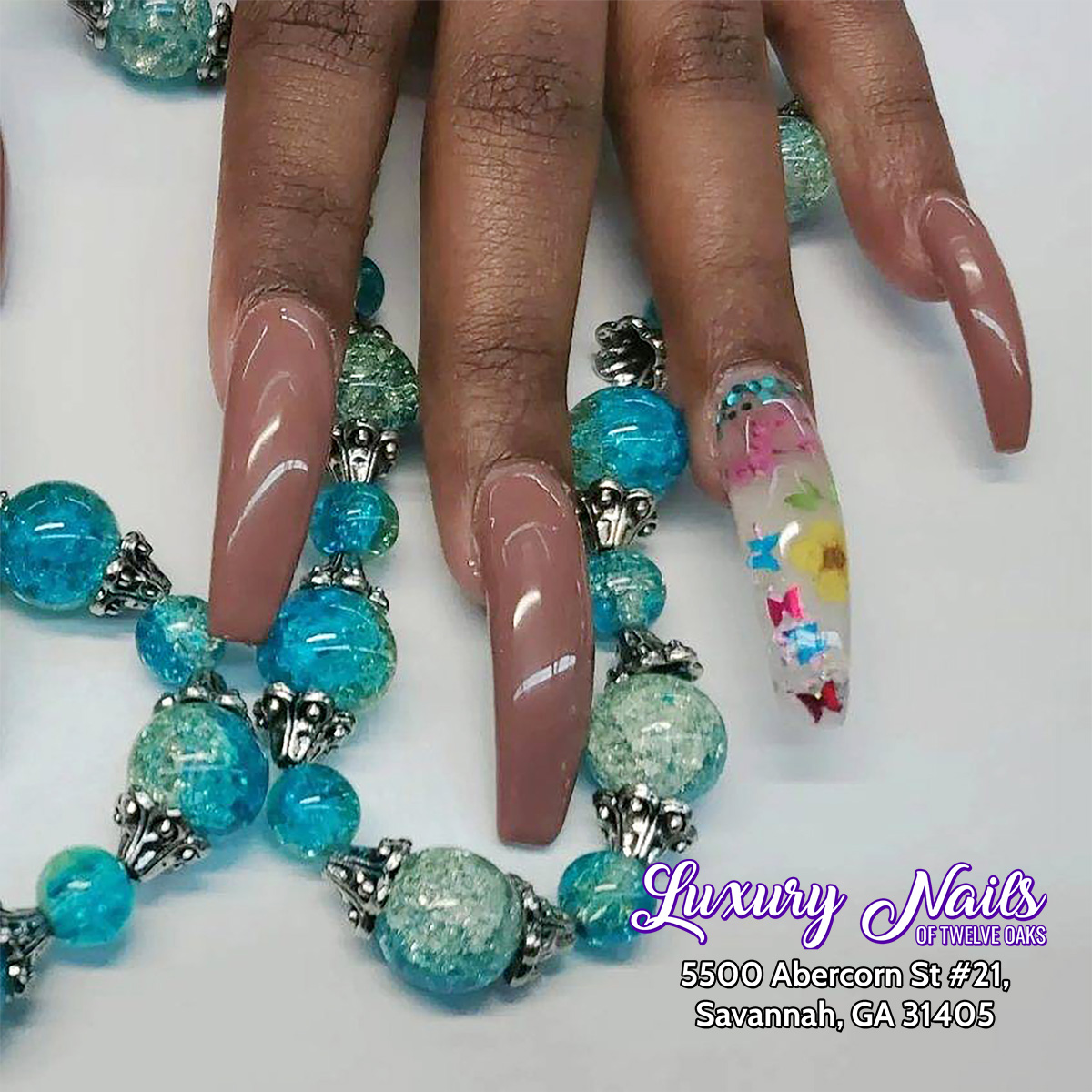 Luxury Nails of Twelve Oaks