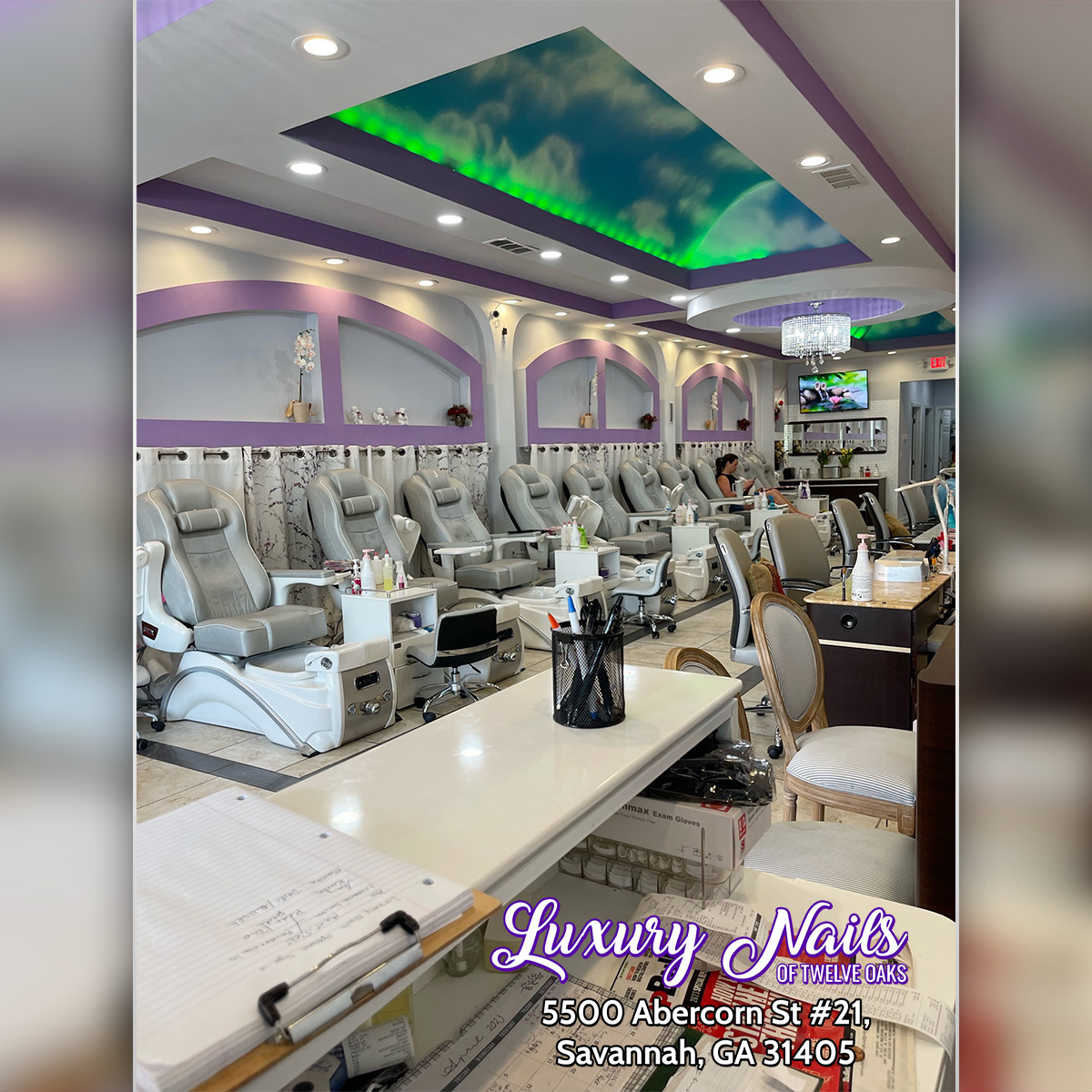 Luxury Nails of Twelve Oaks