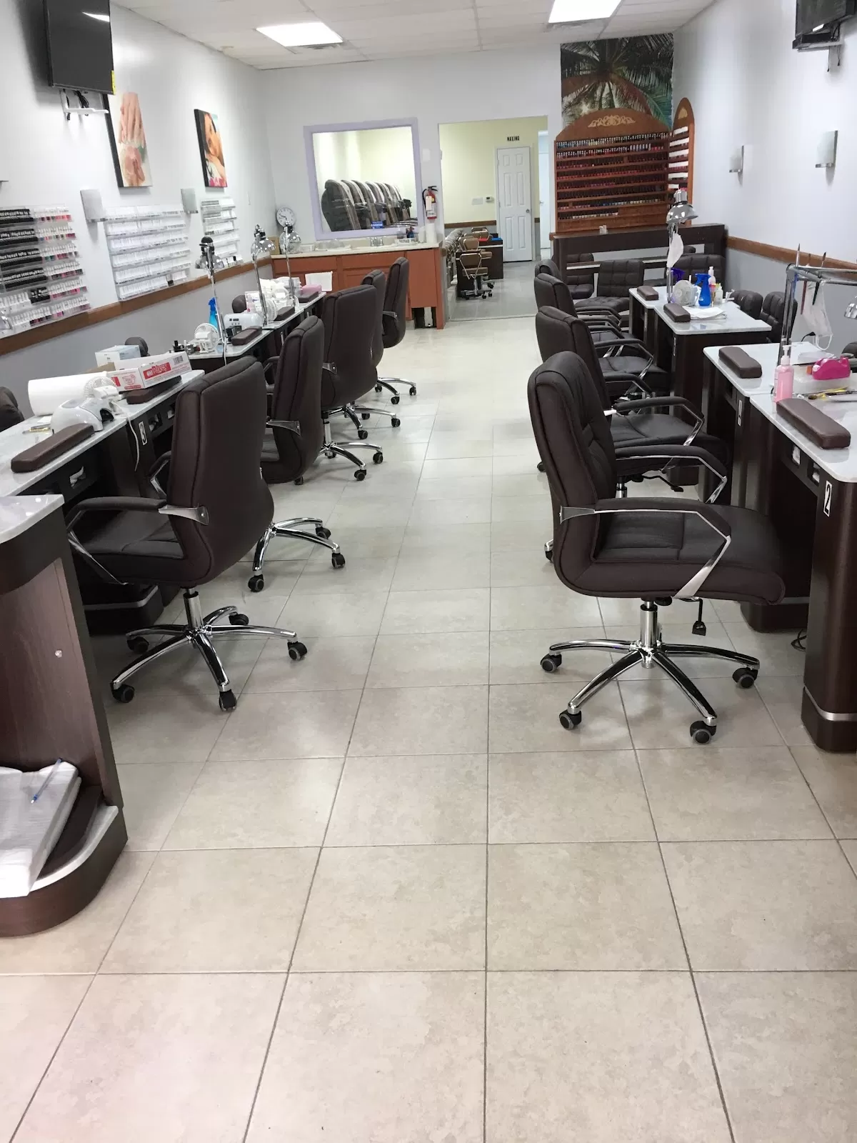 Nail Salon Nail Salon