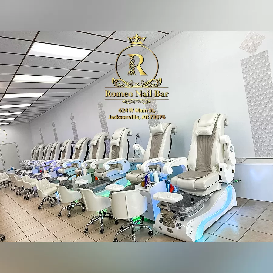 Nail salon