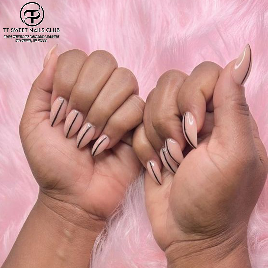 nail salon 77038
