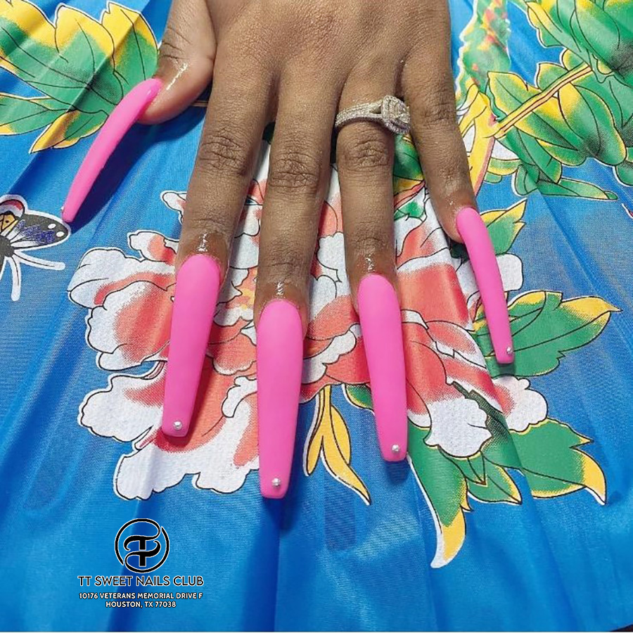 TT-Sweet-Nails-Club-in-Houston-TX-77038_116