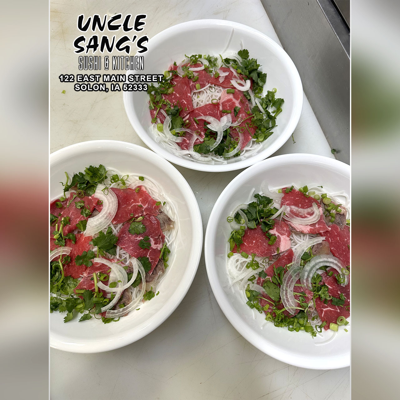Uncle-Sangs-Sushi-Kitchen-Restaurant-in-Solon-IA-52333_2