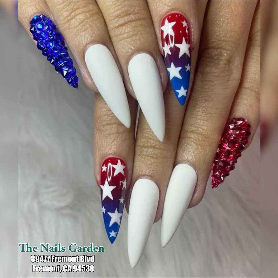 jun25-25-The Nails Garden (3)