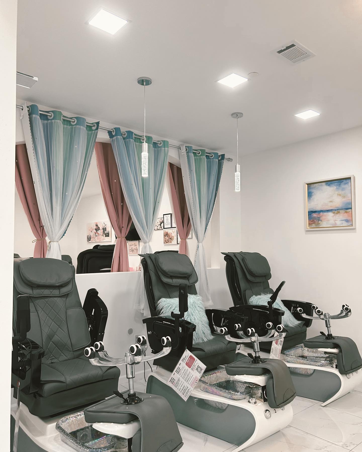 Pedicure Room 1