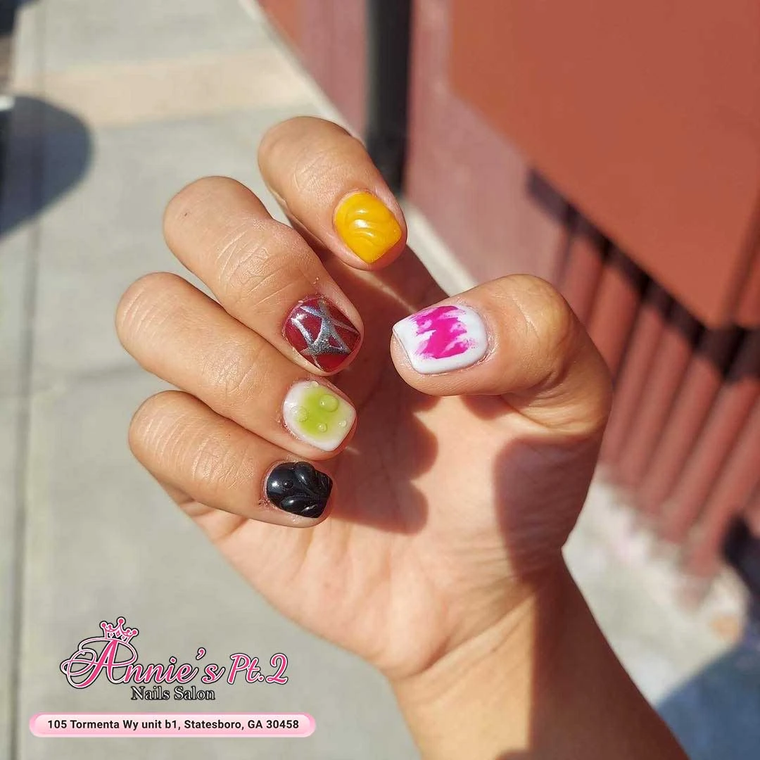 Trending August Nail Looks