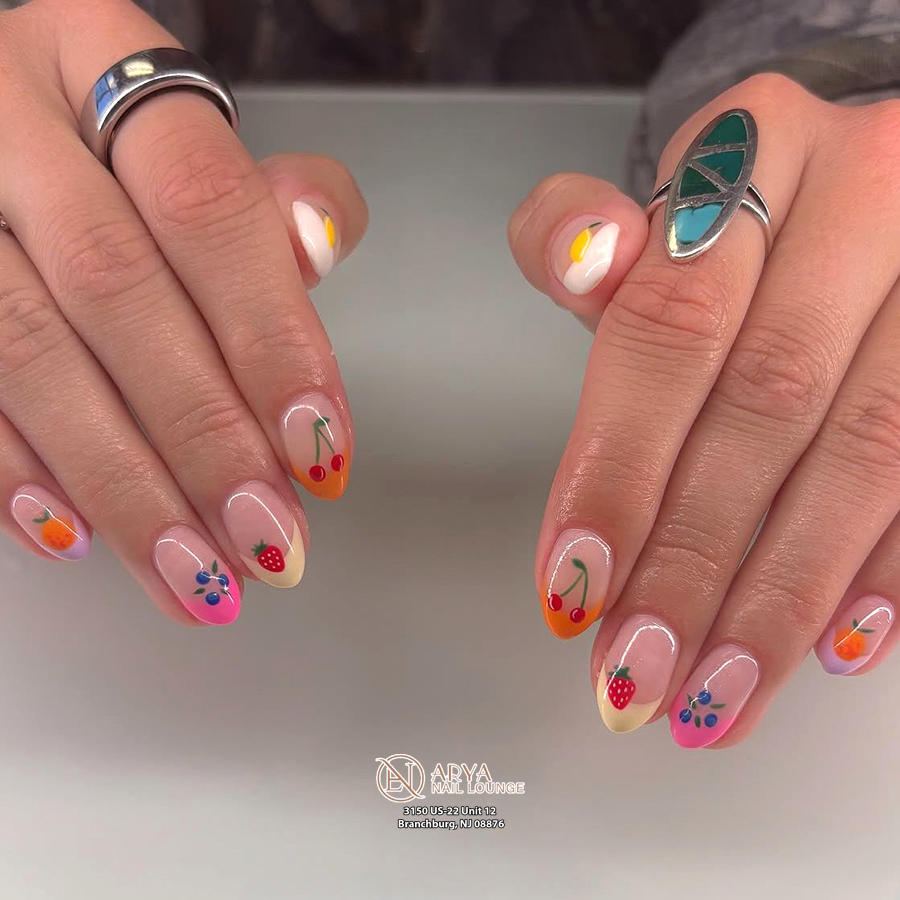 Trendy nail design