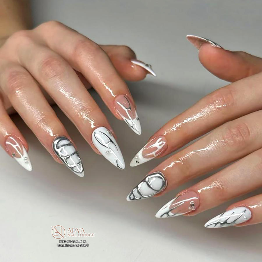 Trendy nail design
