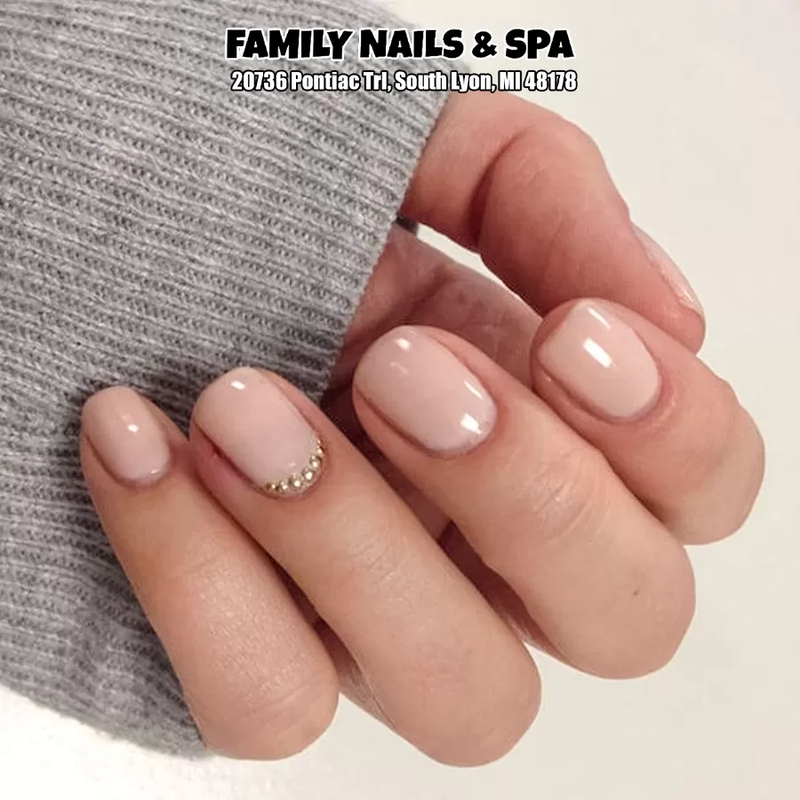 Family-nails-and-spa-in-South-Lyon-MI-48178-US