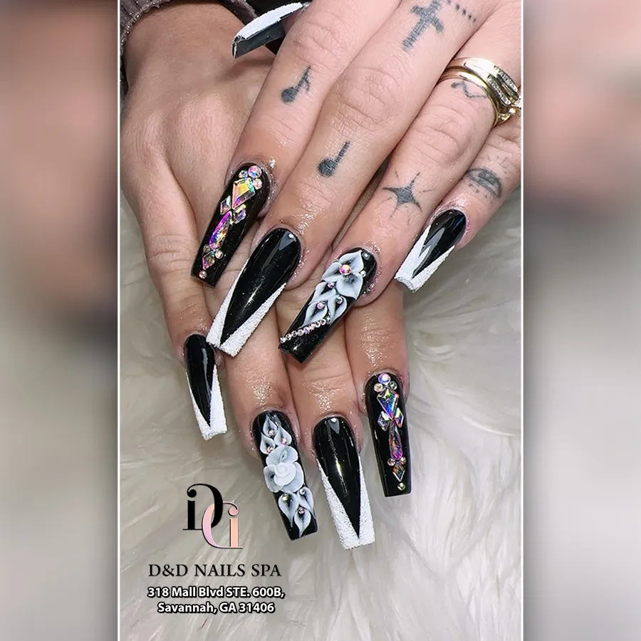 Trendy nail design