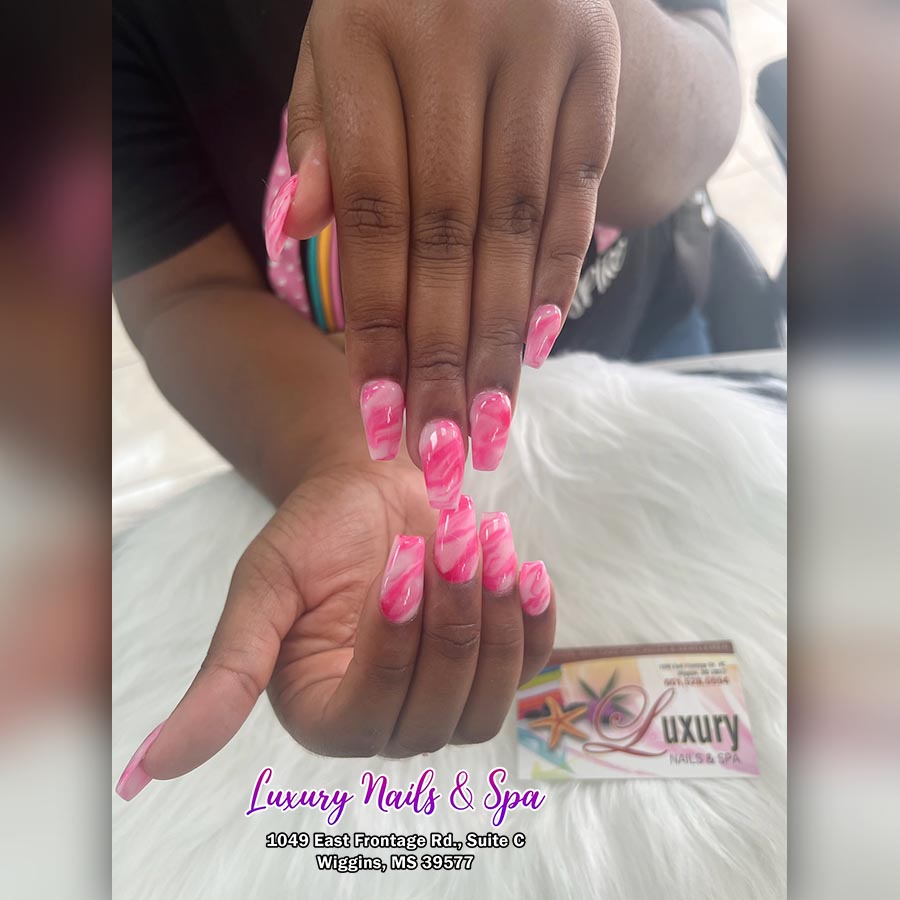 Luxury-Nails-Spa-in-Wiggins-Mississippi