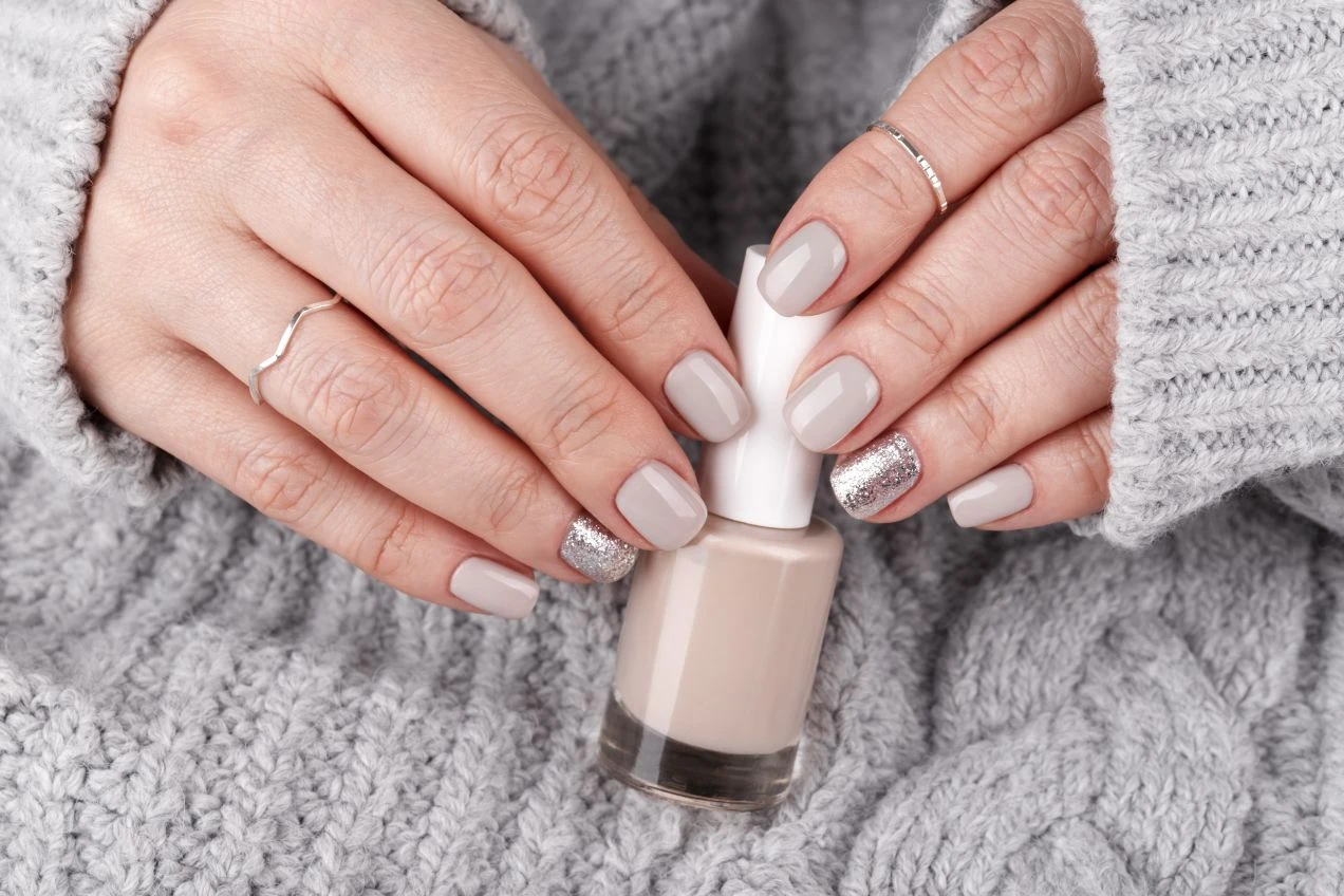 nail