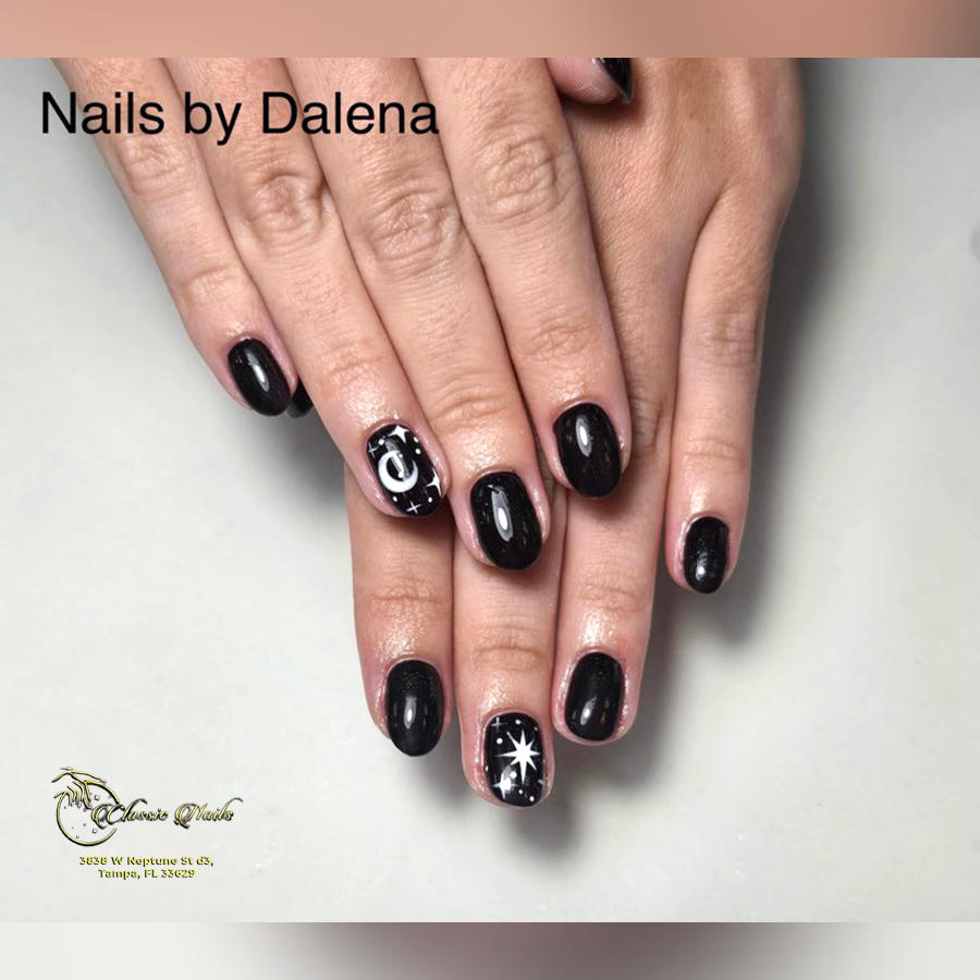 Trendy nail design