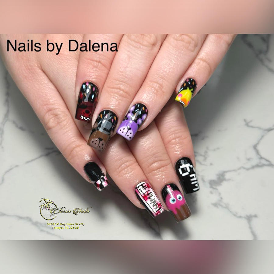 Trendy nail design