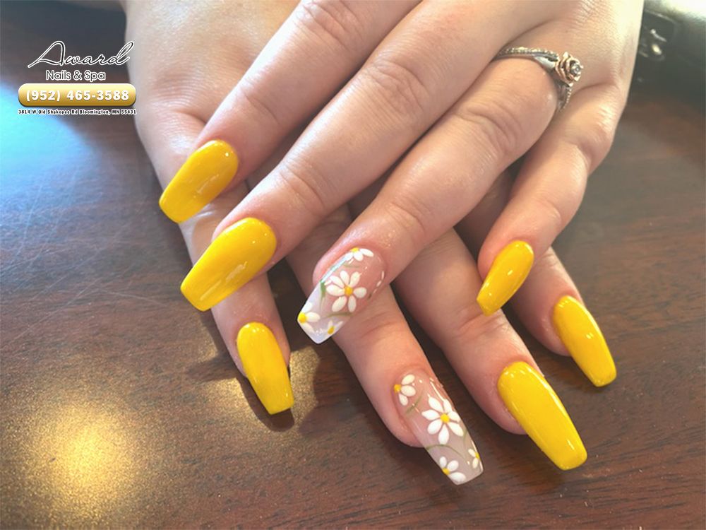 Nail salon Bloomington - Nail salon 55431 - Award Nails &amp; Spa