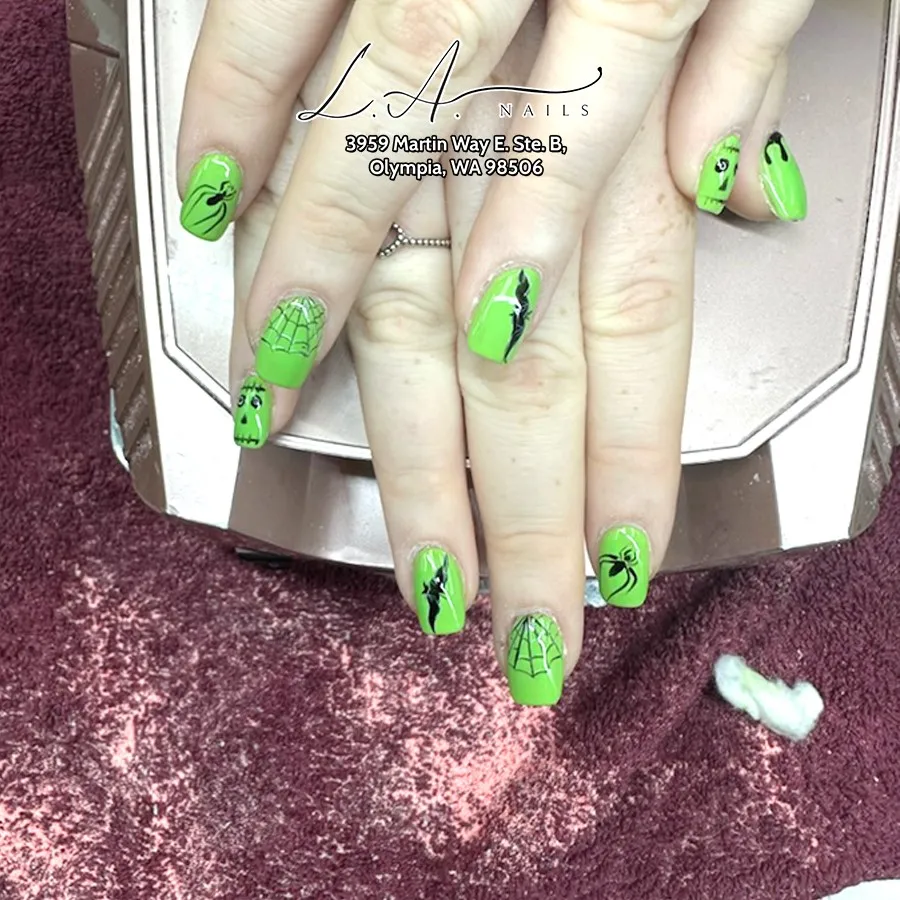 HALLOWEEN _ LA Nails in Olympia, WA 98506 (2)