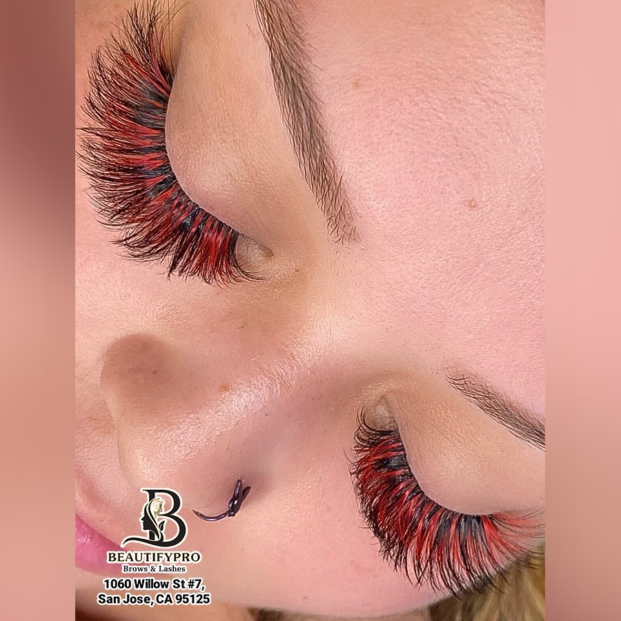 Color-Eyelash-Extensions_10