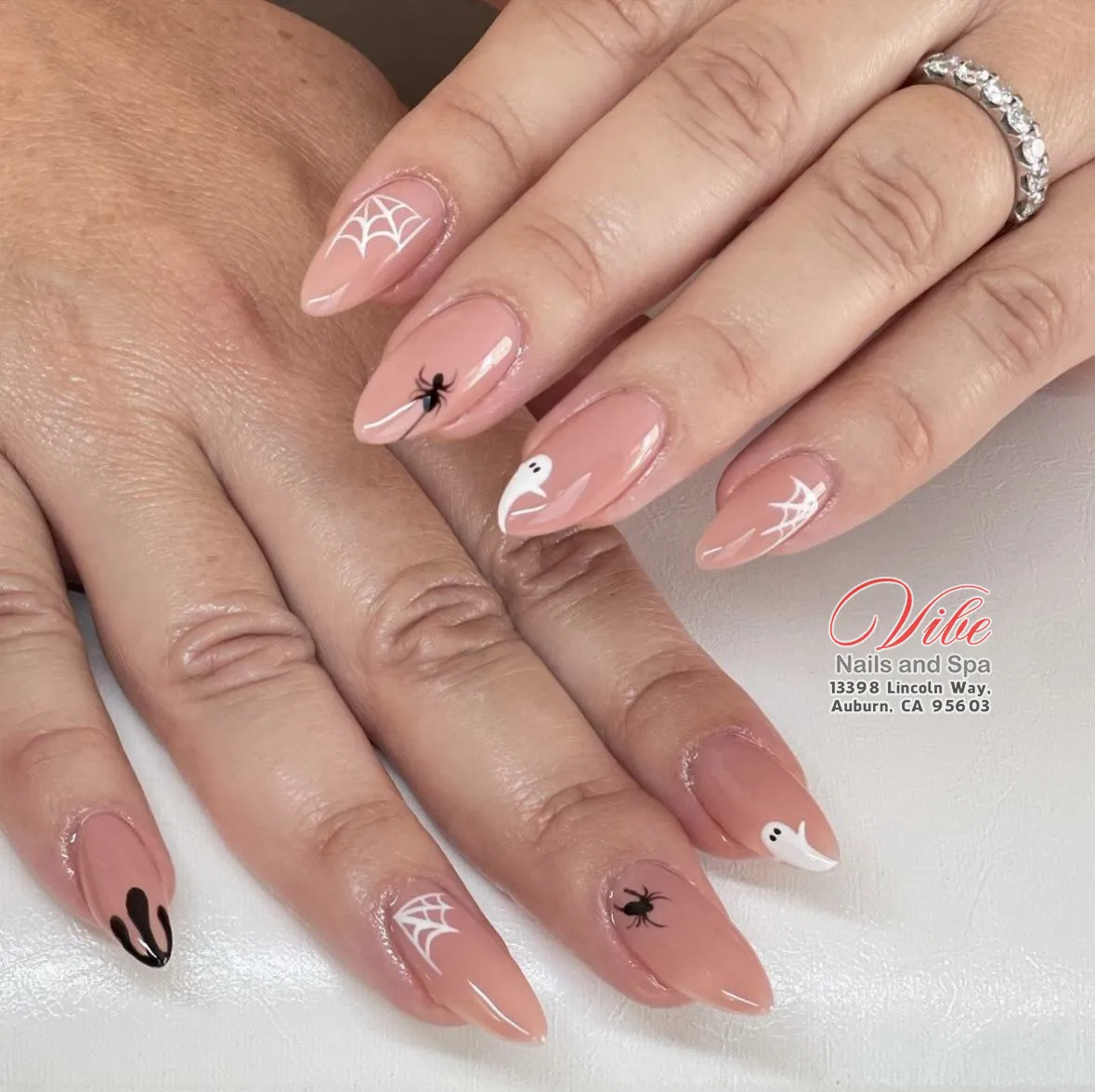 Vibe Nails and Spa 171025 (4)