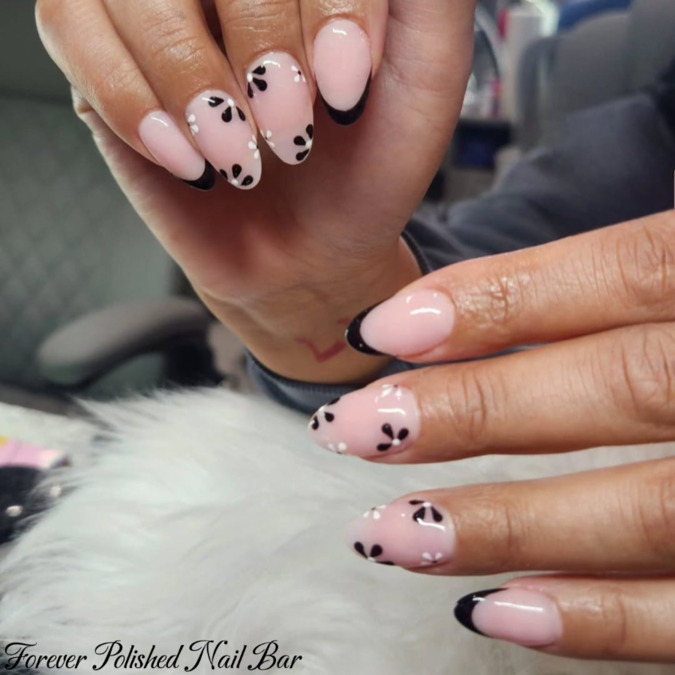 Forever Polished Nail Bar (17)
