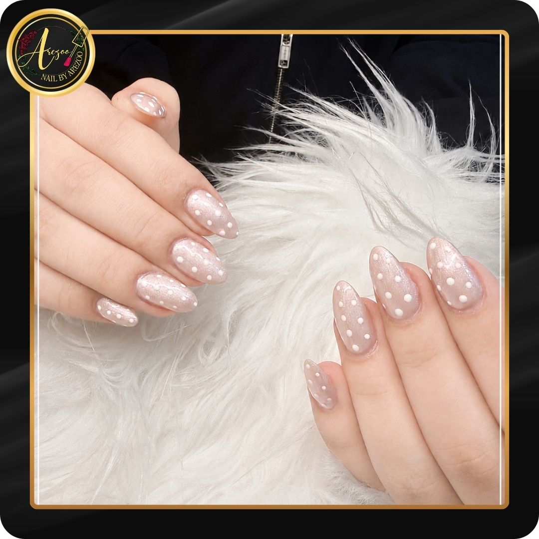 Nail by Arezoo