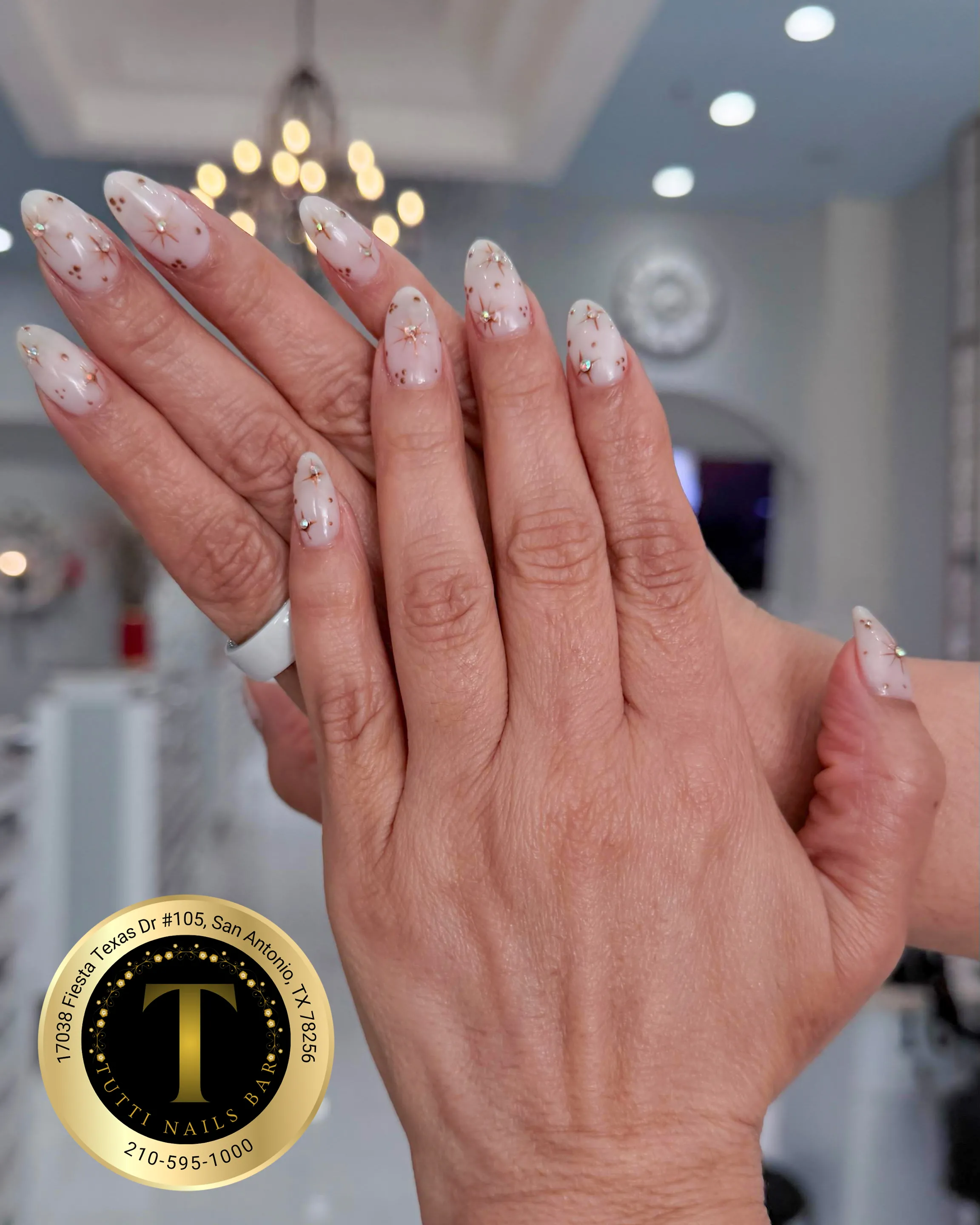 Tutti Nails Bar