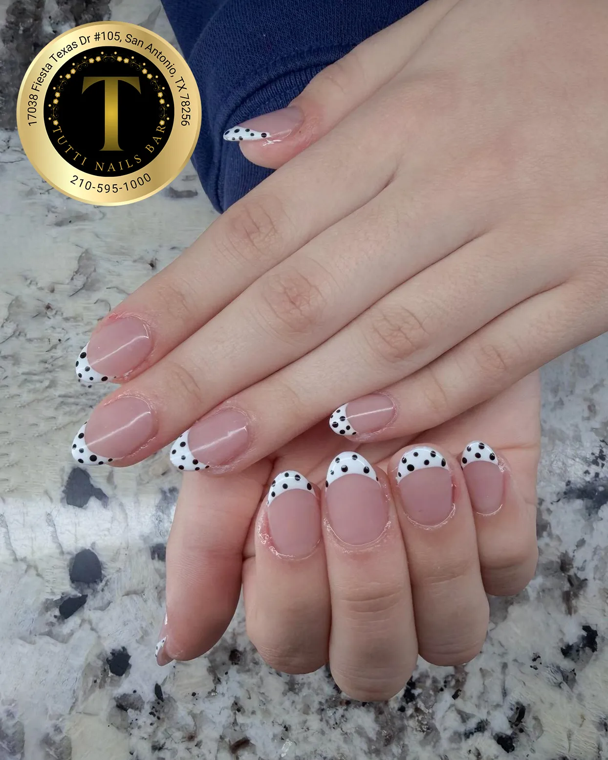 Tutti Nails Bar