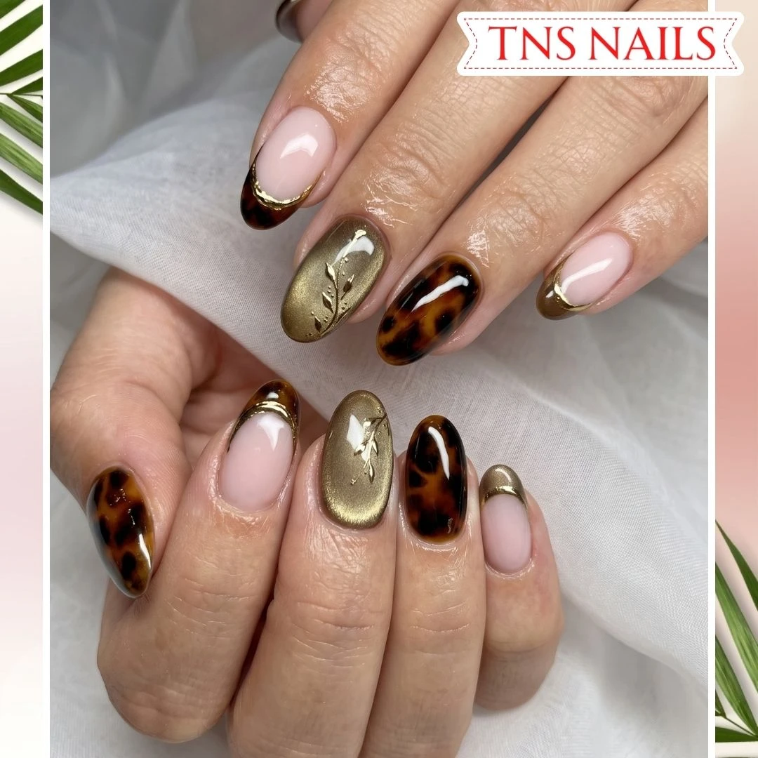  TNS Nails