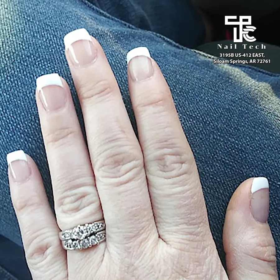 Nail-Tech-in-Siloam-Springs-Nails-salon-Arkansas-72761