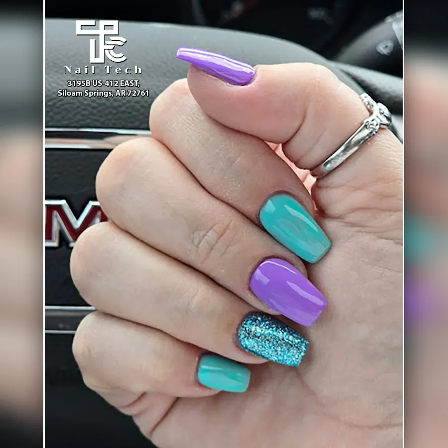 Nail-Tech-in-Siloam-Springs-Nails-salon-Arkansas-72761_2