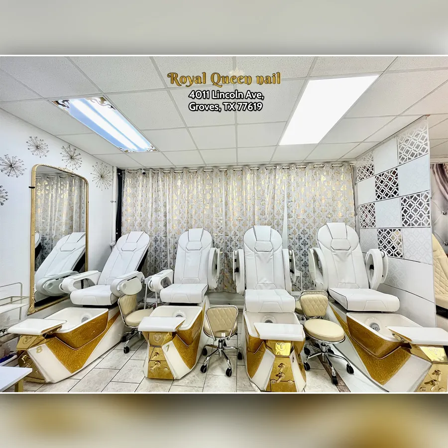 Royal Queen nail