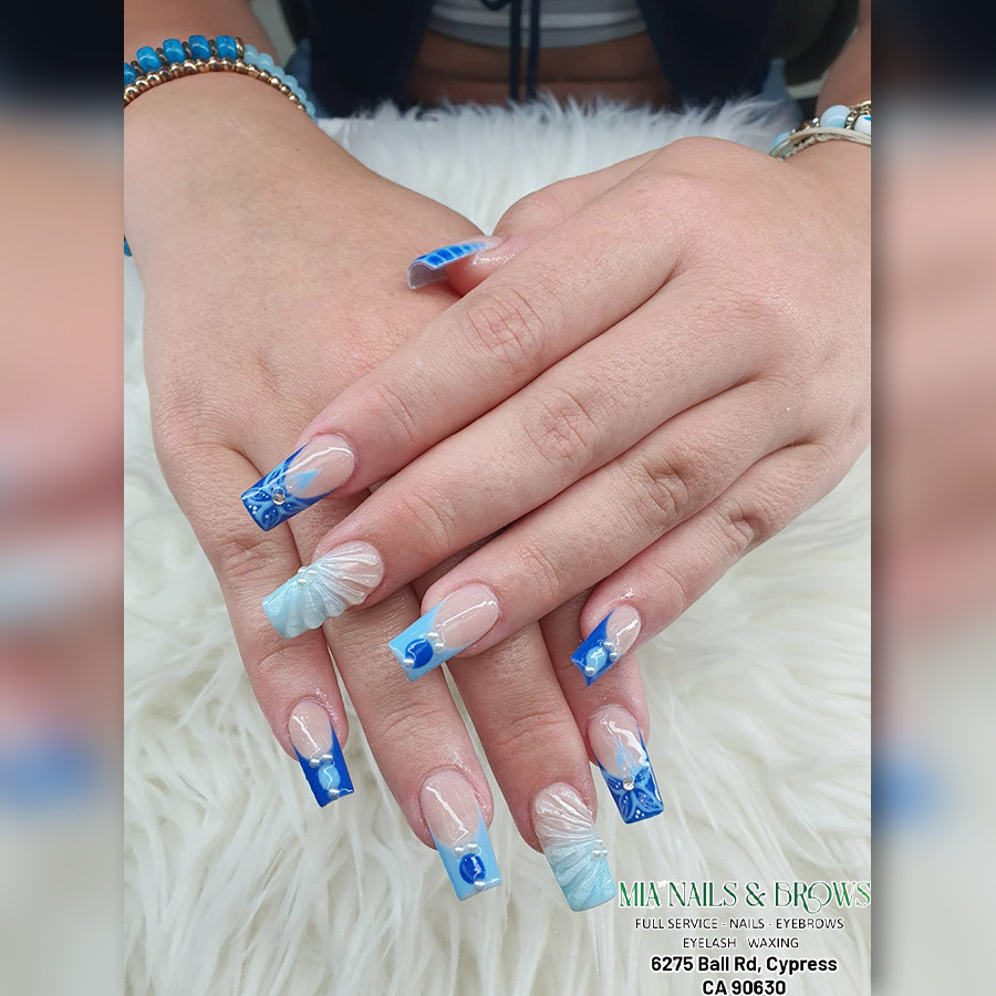 Mia Nails & Brows (13)