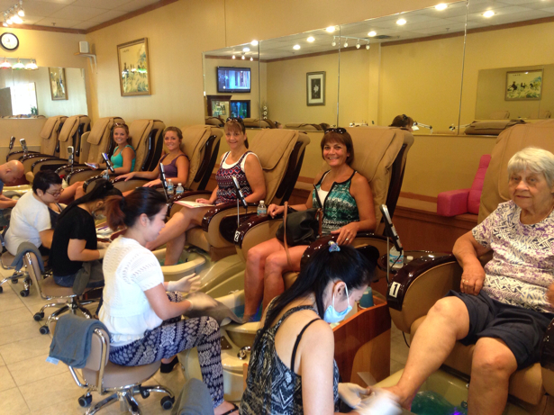 Nail Salon Nail Salon