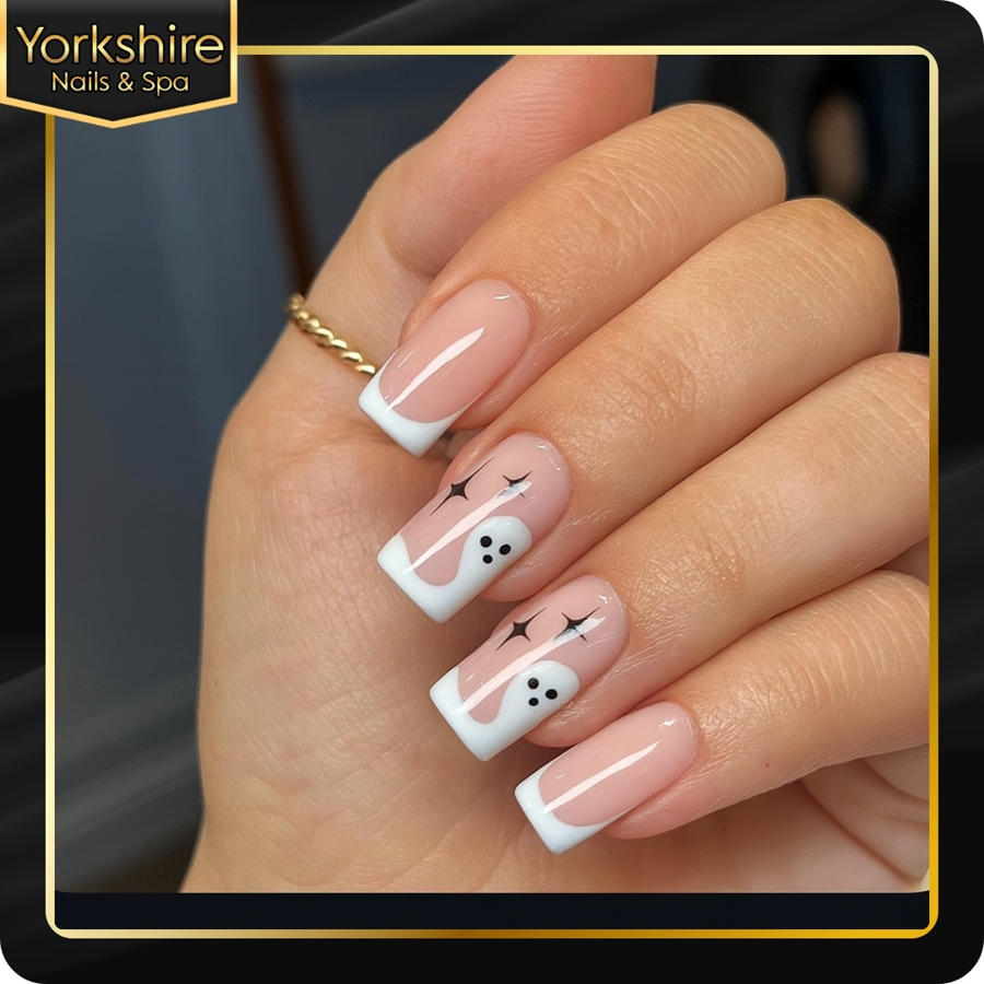 Halloween nail design