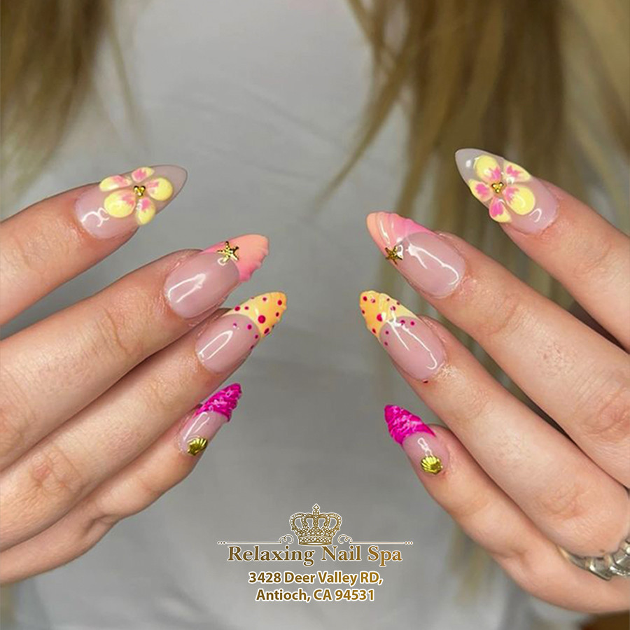 Relaxing Nail Spa (22)