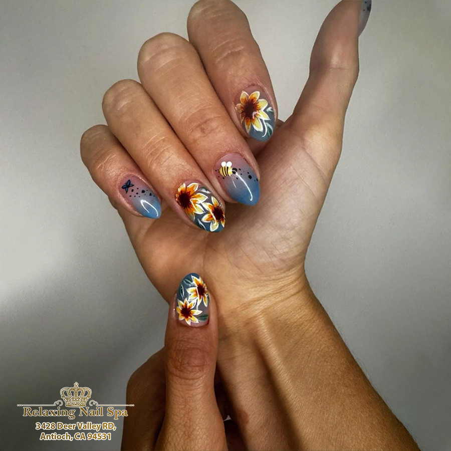 Relaxing Nail Spa (23)