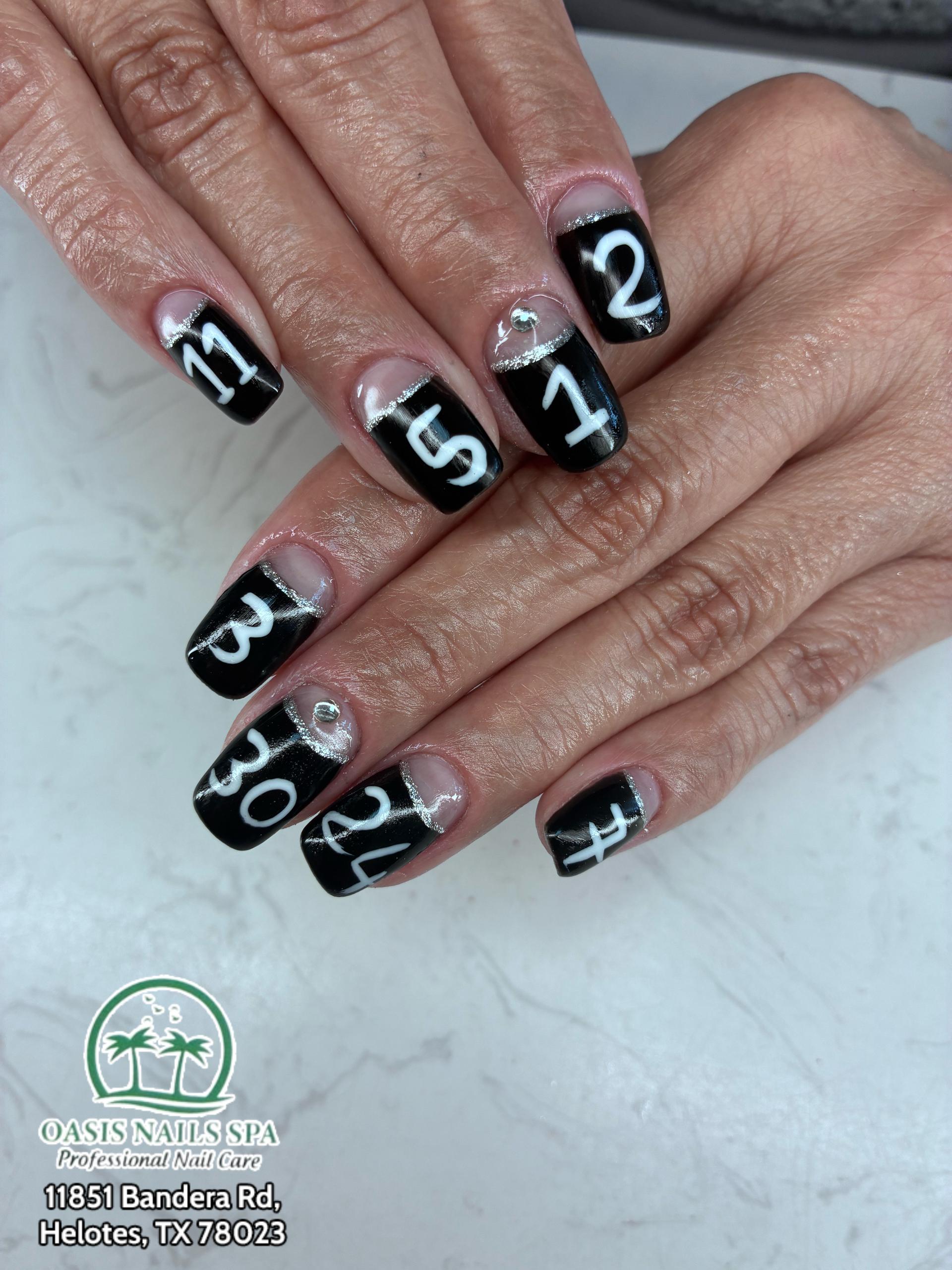 Seasonal Trending Nail Ideas