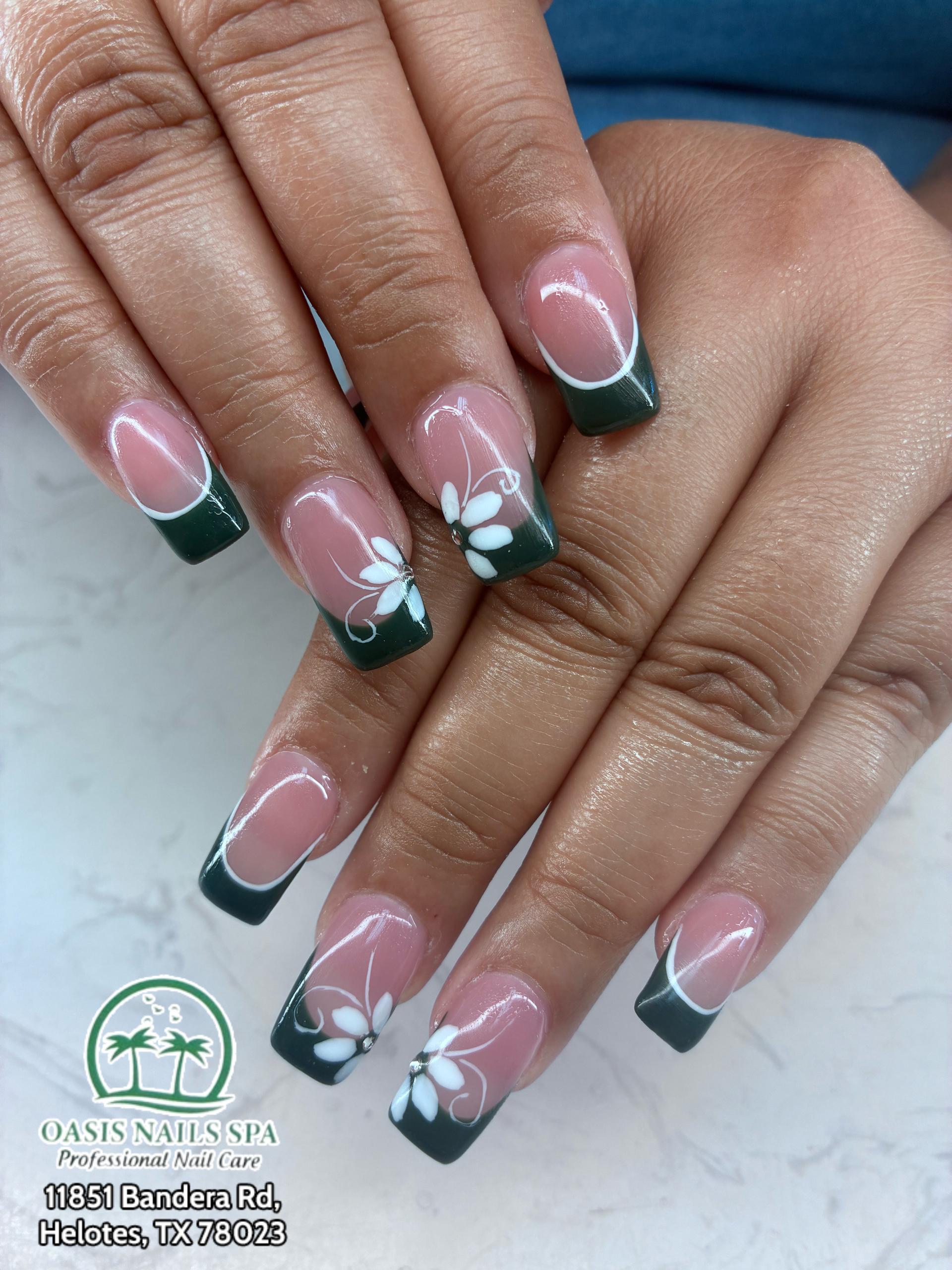Seasonal Trending Nail Ideas