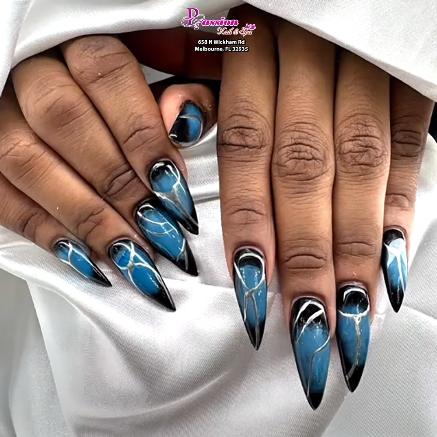 Trendy nail design