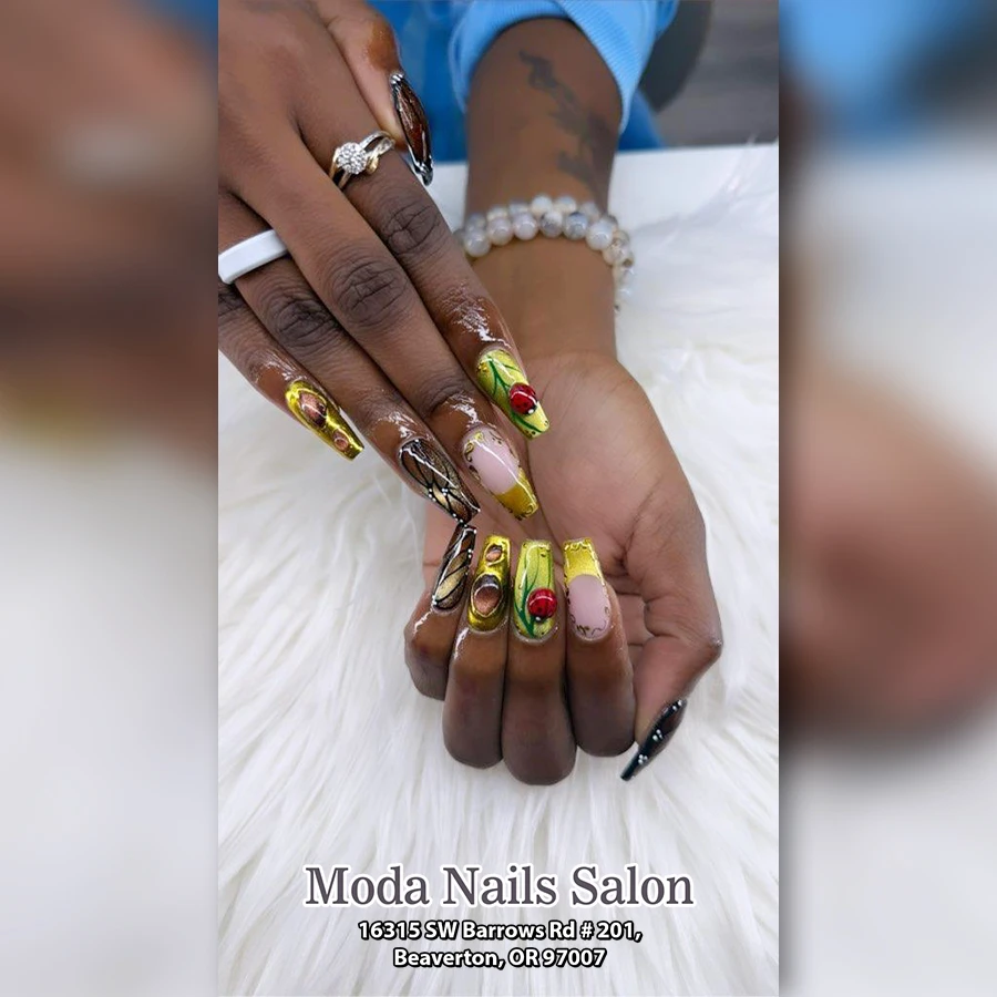 Moda Nails Salon business photo